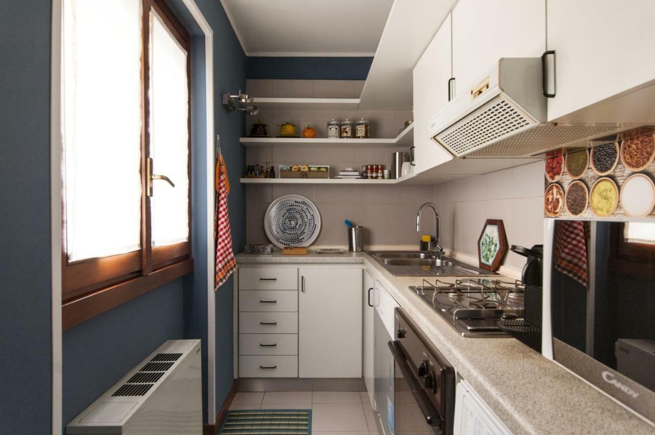 Fancy Blue Duomo Duplex Apartement มิลาน ภายนอก รูปภาพ
