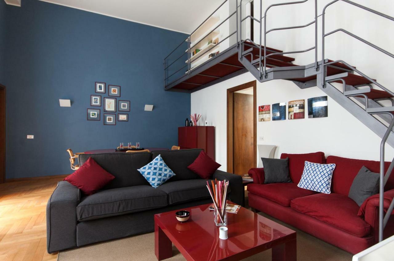 Fancy Blue Duomo Duplex Apartement มิลาน ภายนอก รูปภาพ